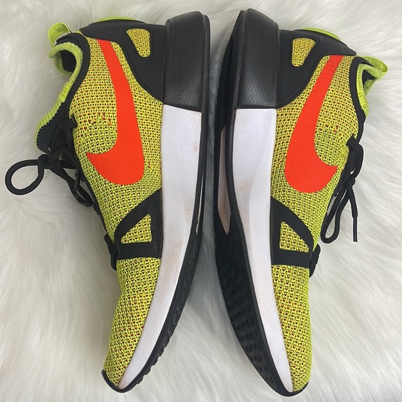mens neon yellow nike shoes